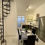 Modern Duplex Townhouse In Sliema Apartment