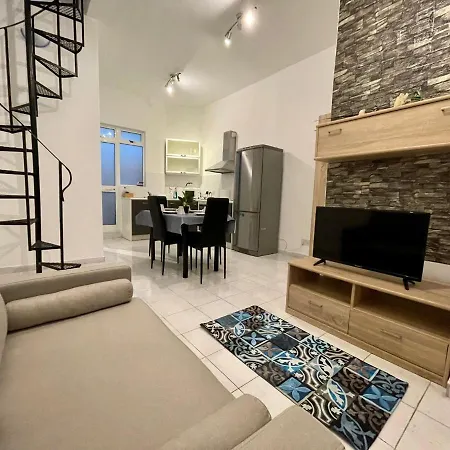Modern Sliema Duplex Two Bedroom Apartment Appartement Sliema