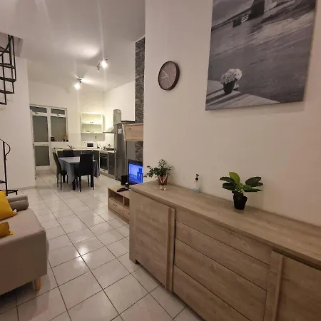 Modern Sliema Duplex Two Bedroom Apartment Appartement Sliema